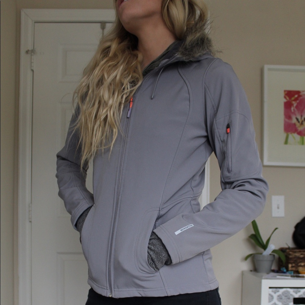 Mondetta Ski Jacket - never worn